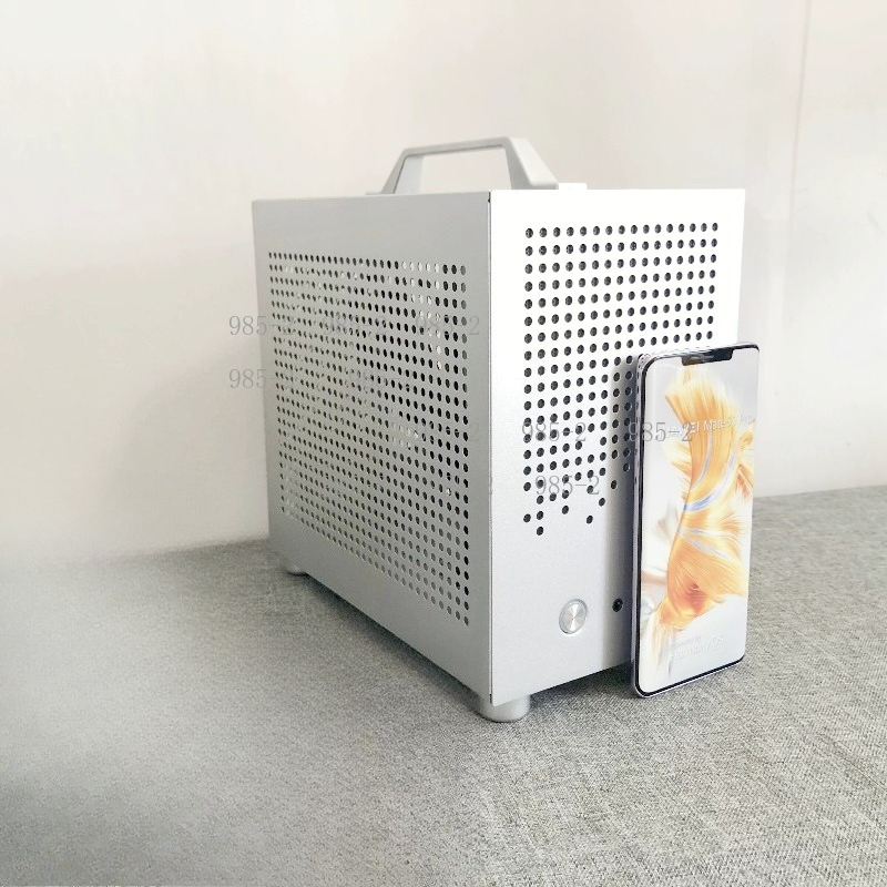 هيكل كمبيوتر صغير الحجم مع مقب - مراجعة Pc Gaming Case وسعره