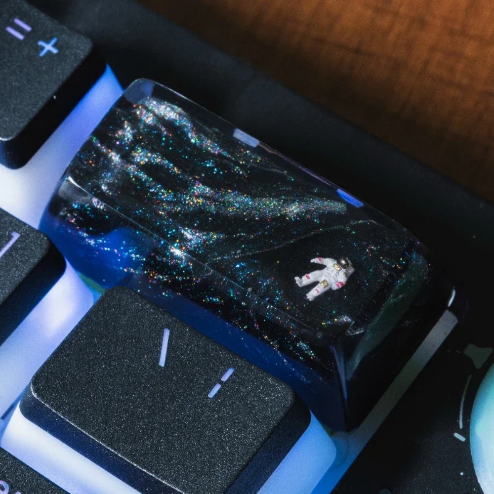 الحرفي Keycap رائد الفضاء الرا - مراجعة Pc Gaming Upgrades وسعره